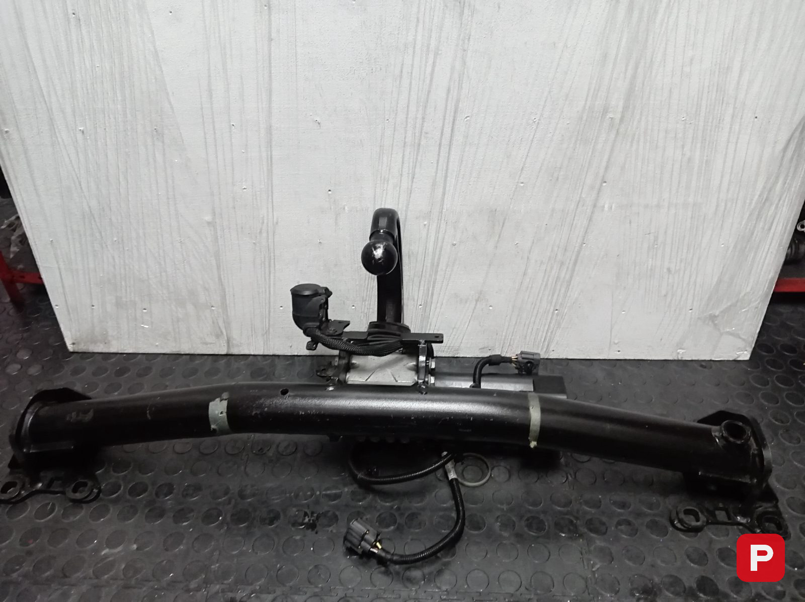 ELECTRIC TOW BAR — JAGUAR F-PACE X761 2015–2021 — PTV-000107