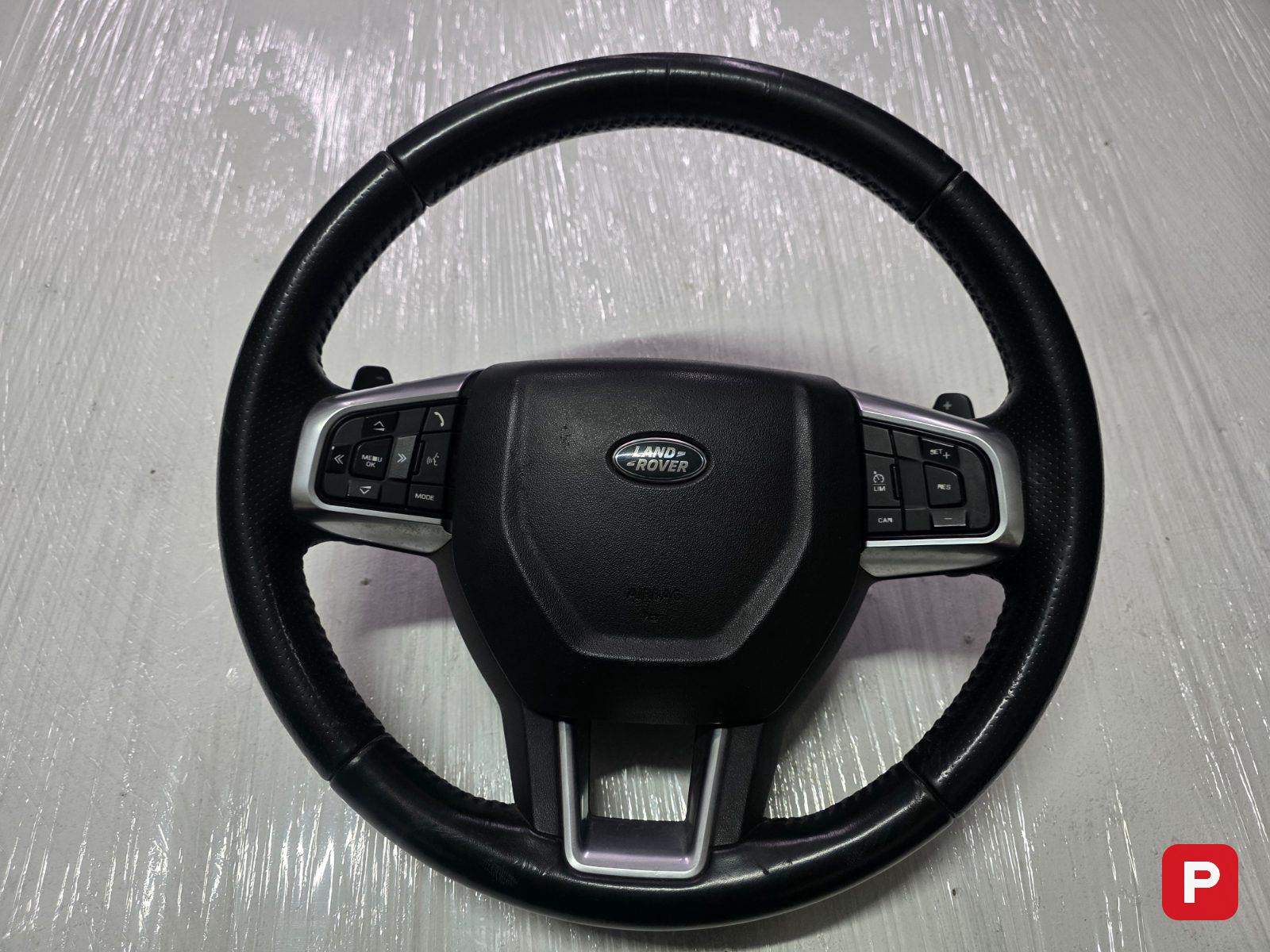 Steering wheel & airbag — LAND ROVER DISCOVERY SPORT L550 — PTV-000151