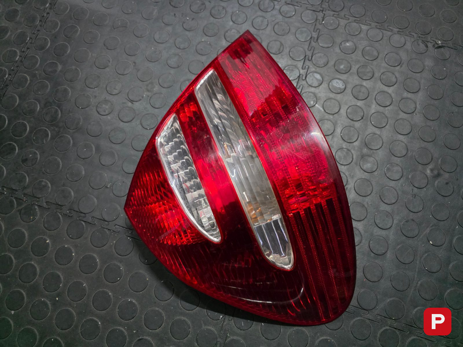 Tail Light — Mercedes E200 212 2011–2016 — PTV-000304